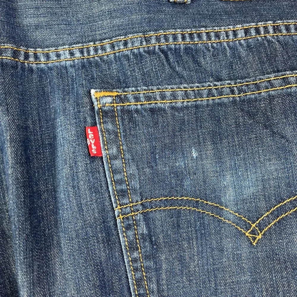 Levi's 569‎ Jeans Men's Rinse Blue Denim Classic Straight Zip Fly 40X30 - Flaws